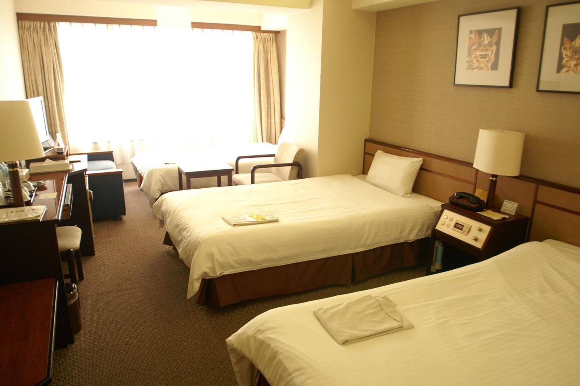 נאהא Ryukyu Sun Royal Hotel מראה חיצוני תמונה