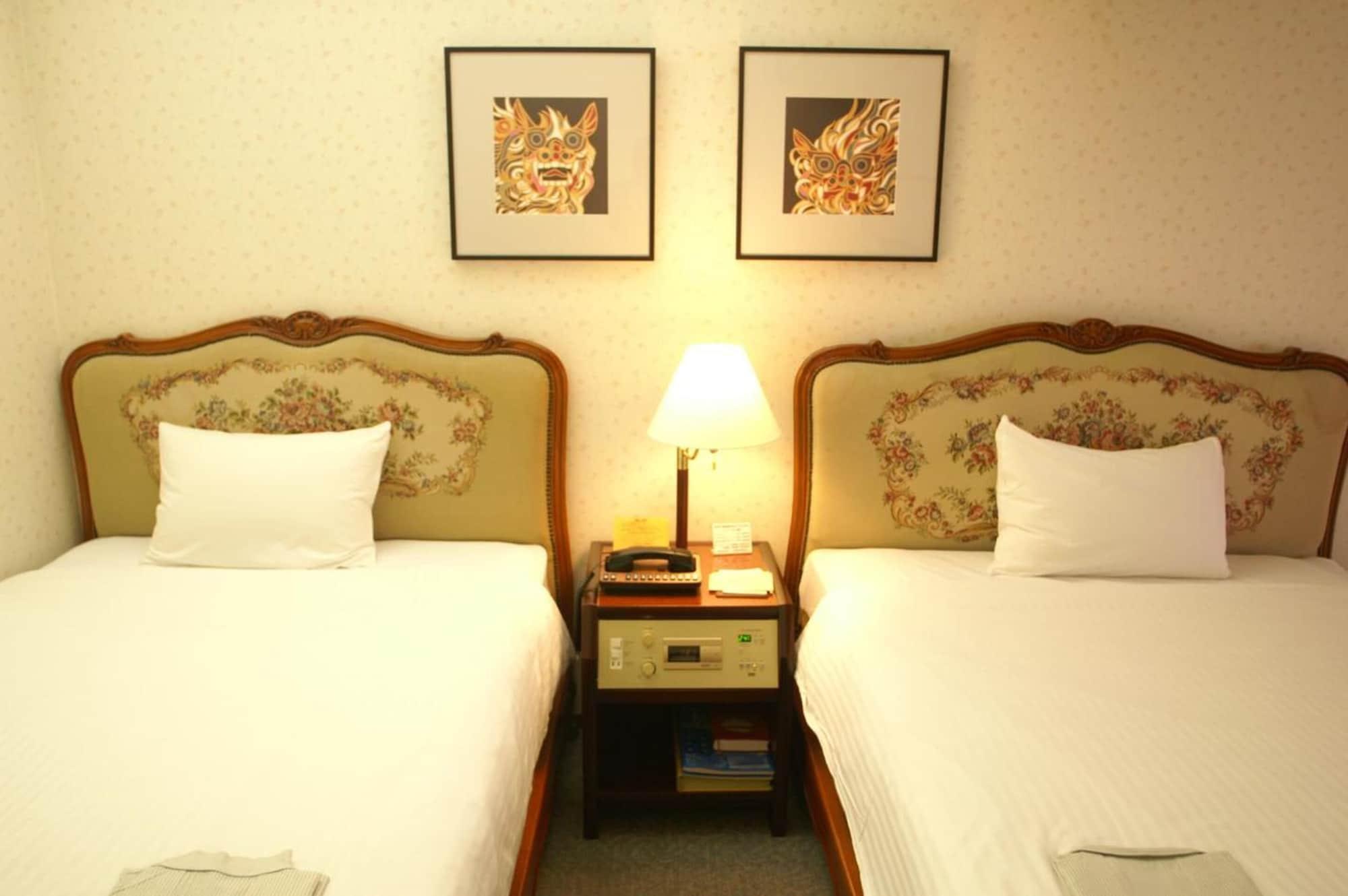 נאהא Ryukyu Sun Royal Hotel מראה חיצוני תמונה