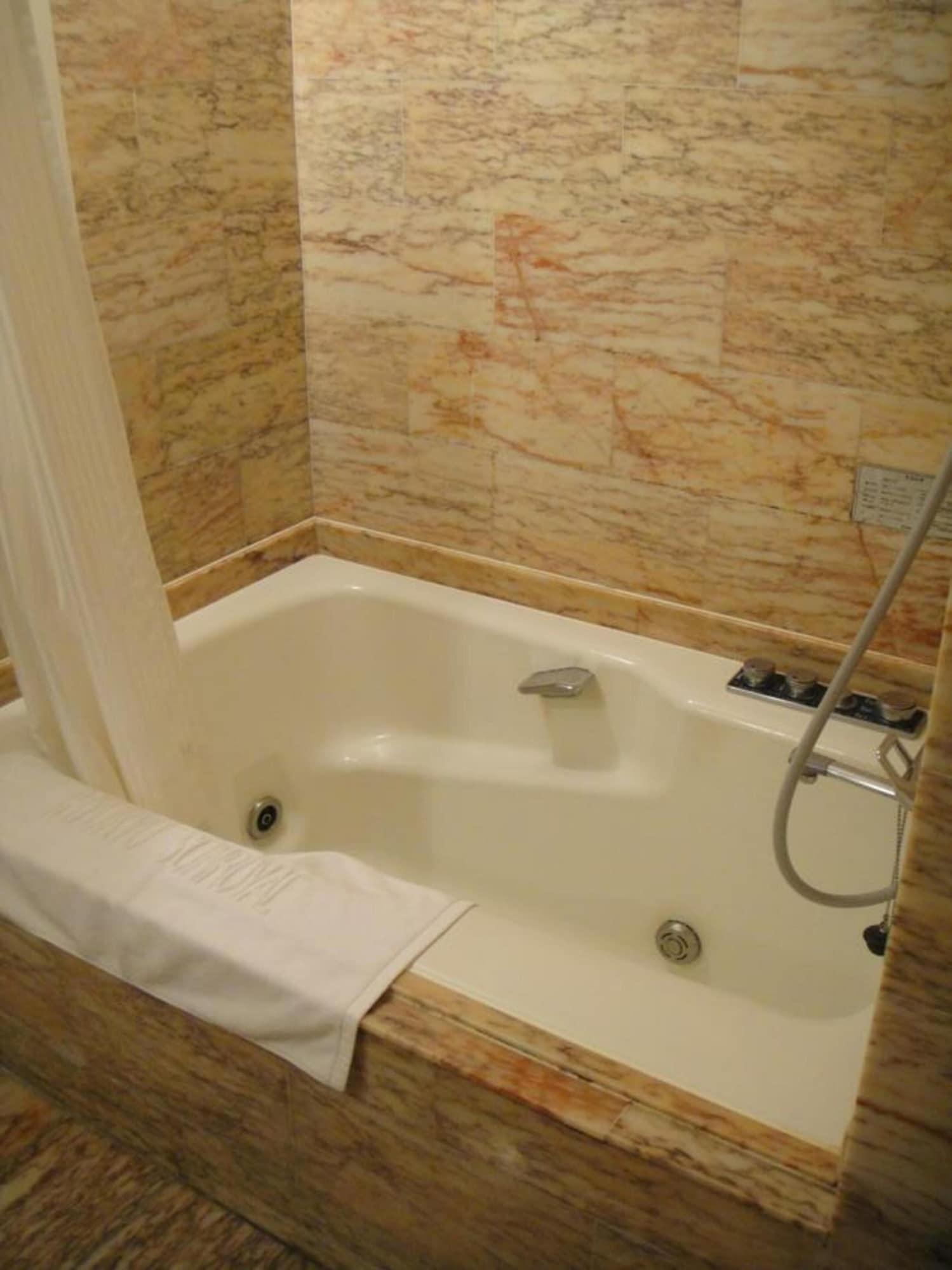 נאהא Ryukyu Sun Royal Hotel מראה חיצוני תמונה
